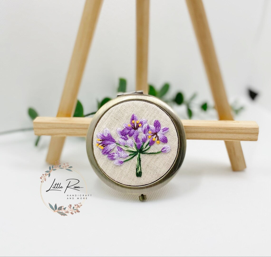 Cute Vintage Embroidered Make-up Mirrors | Floral Collection 1