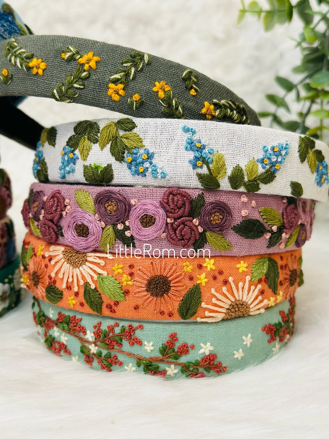 Hand-embroidered floral headband | Collection 2