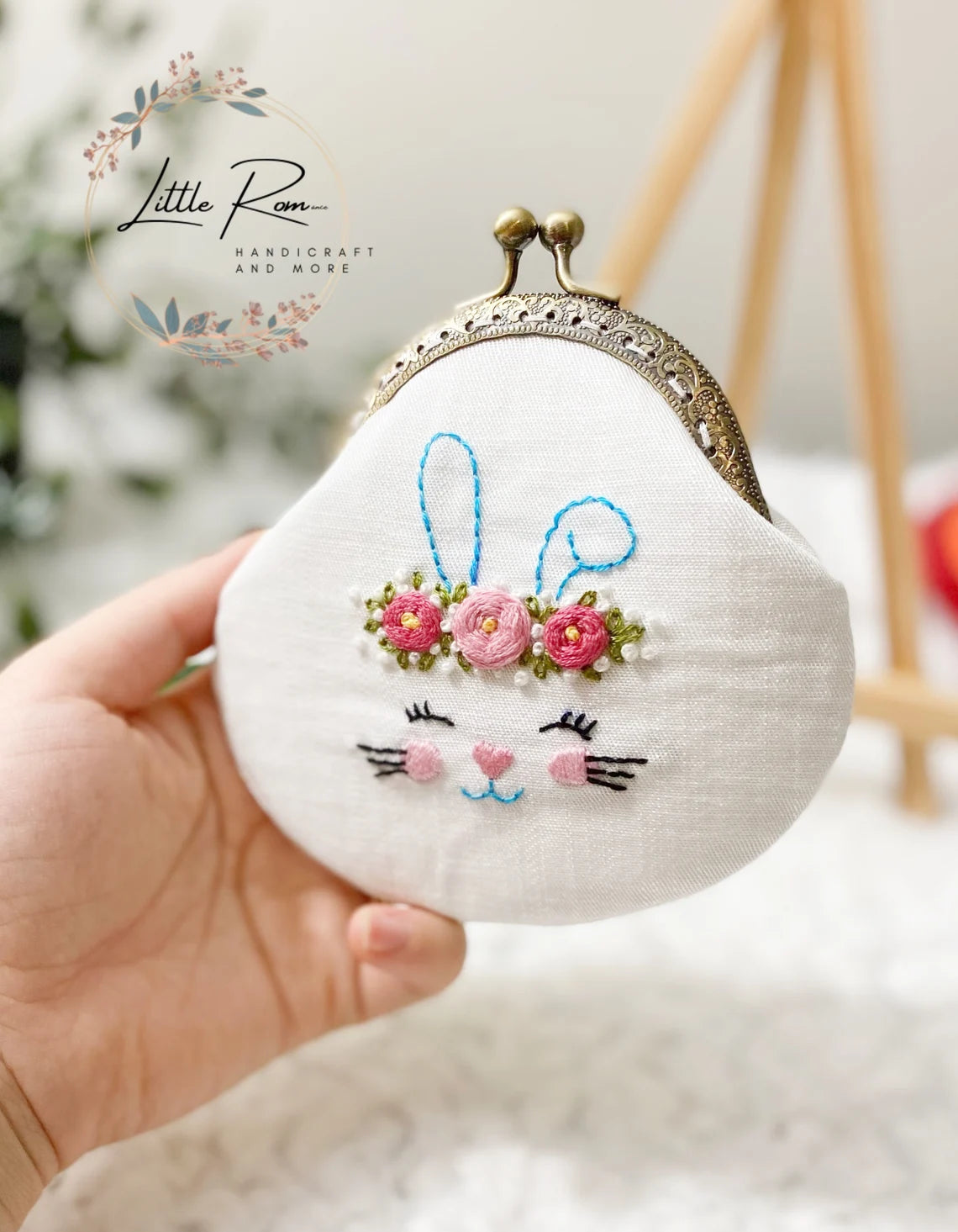 Cute Hand-embroidered Bunny Coin Purse